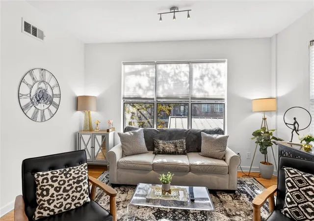 2nd image of 238 Walker St Sw #23, Atlanta, GA 30313 | MLS# 7694273