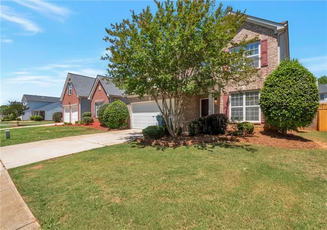 Photo 2 of Single family home for sale at 290 Clairidge Ln, Lawrenceville, GA 30046 | MLS# 7772364 | Listing updated on 2026-07-28