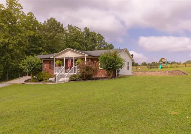 Photo 2 of Sale Pending at 3789 Collard Valley Rd, Cedartown, GA 30125 | MLS# 7818420 | Listing updated on 2026-10-02