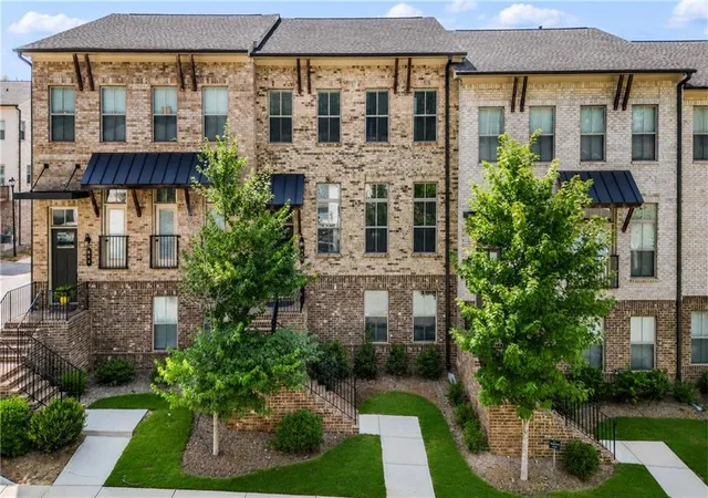 1st image of 600 Alexander Hls, Decatur, GA 30032 | MLS# 7803520