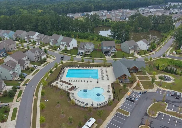 Photo 32 of Sale Pending at 416 Madison Lakeview Dr, Acworth, GA 30102 | MLS# 7810829 | Listing updated on 2026-08-07