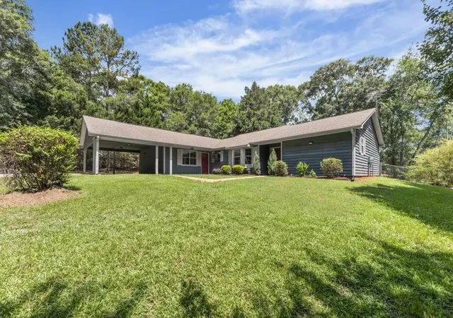 2nd image of 1320 Honey Creek Rd Se, Conyers, GA 30013 | MLS# 7809871