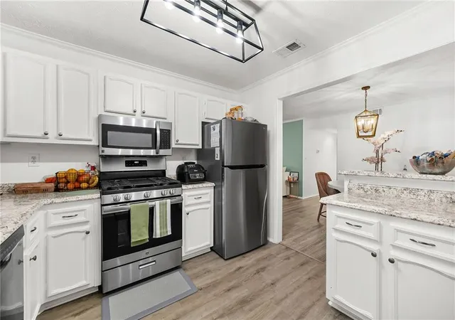 4th image of 502 Vicksburg Pl, Atlanta, GA 30350 | MLS# 7725564
