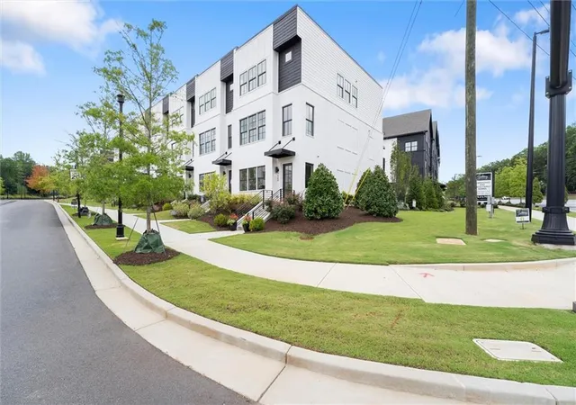 Homes for sale in Alpharetta, GA | 669 Soul Aly #144, Alpharetta, GA 30009 | MLS# 7774564