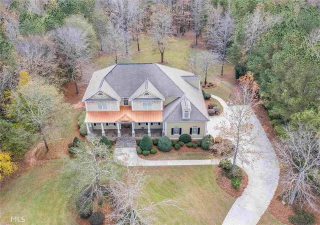 Homes for sale in Griffin, GA | 442 Heritage Lake Dr, Griffin, GA 30224 | MLS# 7775778