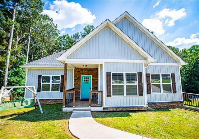 Photo 3 of Single family home for sale at 133 Pebblebrook Way, Temple, GA 30179 | MLS# 7749033 | Listing updated on 2026-08-24