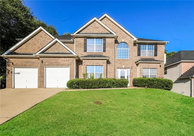 Single family home for sale at 2722 Elkmont Ridge SW, Atlanta, GA 30331 | MLS# 7802170
