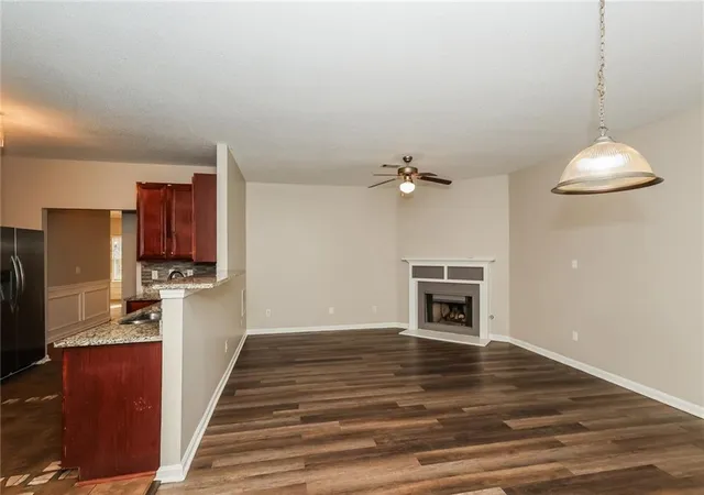 Photo 3 of Sale Pending at 2722 Elkmont Ridge SW, Atlanta, GA 30331 | MLS# 7802170 | Listing updated on 2026-10-15
