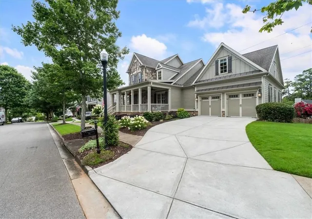 image of 657 Dunbrody Dr, Alpharetta, GA 30004 | MLS# 7805520