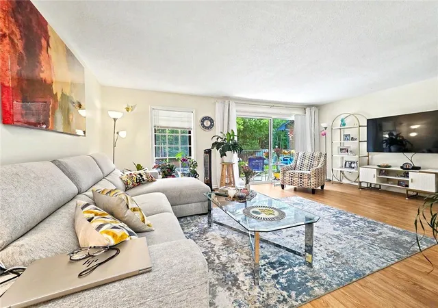 Photo 4 of Condo for sale at 6851 Roswell Rd #H33, Sandy Springs, GA 30328 | MLS# 7790204 | Listing updated on 2026-08-29