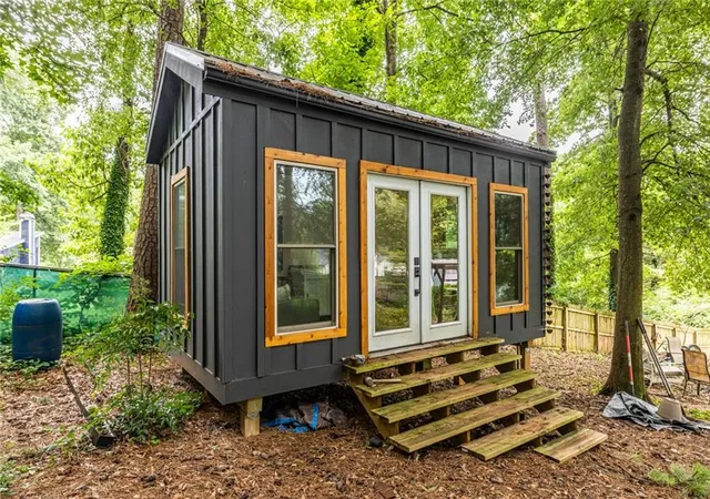 4th image of 1464 Oldfield Rd, Decatur, GA 30030 | MLS# 7805228