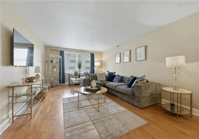 3rd image of 2479 Peachtree Rd Ne #503, Atlanta, GA 30305 | MLS# 7754009