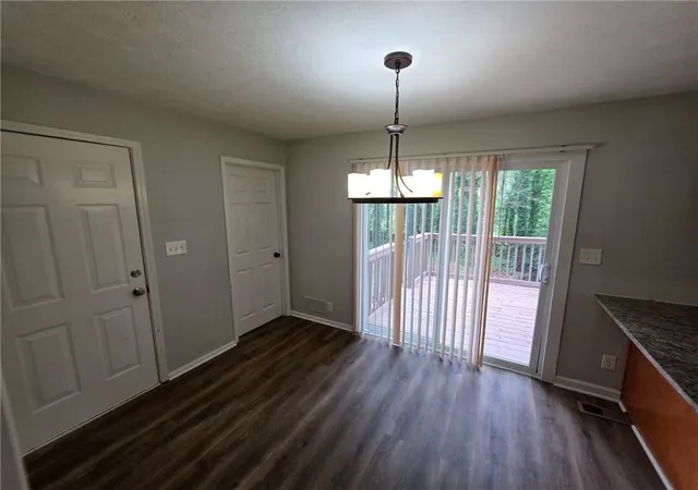 5th image of 5051 Golfbrook Dr, Stone Mountain, GA 30088 | MLS# 7754007