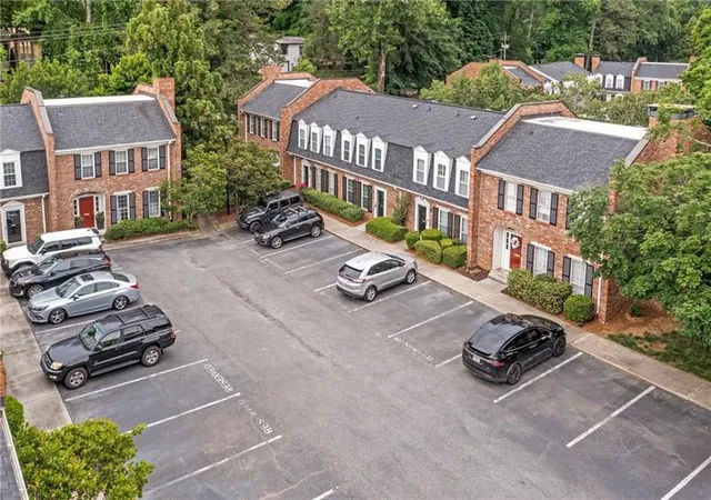 Photo 22 of Condo for sale at 10 Market Sq Pl Nw, Atlanta, GA 30318 | MLS# 7817390 | Listing updated on 2026-08-24