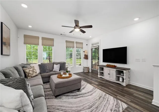 4th image of 149 Devore Rd, Alpharetta, GA 30009