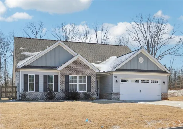 Photo 1 of Single family home for sale at 580 Belmont Park Dr, Commerce, GA 30529 | MLS# 7707818 | Listing updated on 2026-08-21