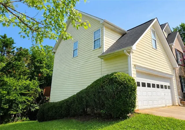 Photo 2 of Sale Pending at 1568 Pulaski Ct, Suwanee, GA 30024 | MLS# 7815414 | Listing updated on 2026-10-09