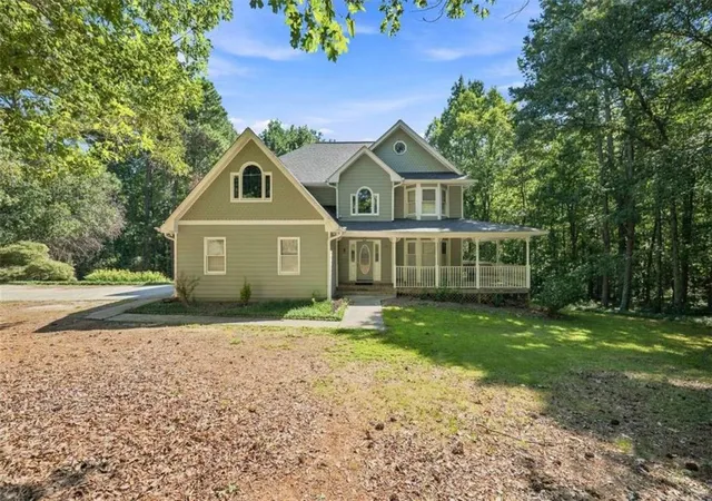 Photo 1 of Single family home for sale at 558 Auburn Rd, Auburn, GA 30011 | MLS# 7830327 | Listing updated on 2026-09-01