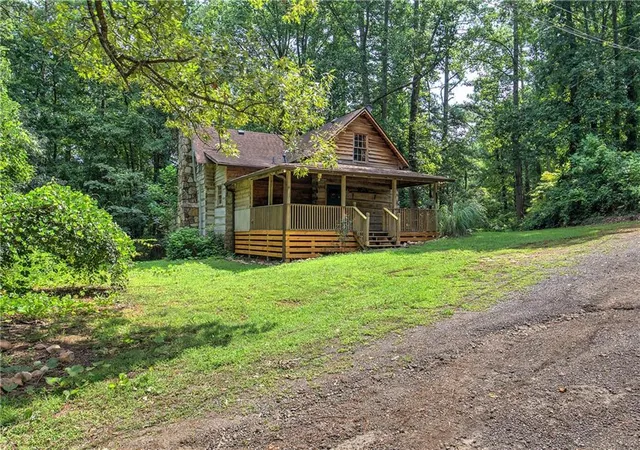 Photo 1 of Sale Pending at 6263 James Dupree Ln, Acworth, GA 30102 | MLS# 7814145 | Listing updated on 2026-08-28