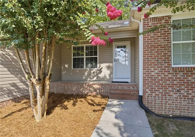 Homes for sale in Dalton, GA | 2130 Miller Grove Dr, Dalton, GA 30721 | MLS# 7799713