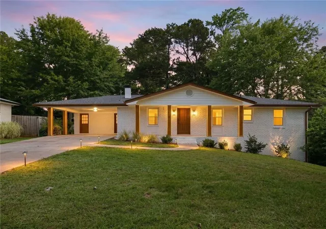 Photo 1 of Single family home for sale at 501 Pineview Dr Se, Smyrna, GA 30082 | MLS# 7801918 | Listing updated on 2026-08-20