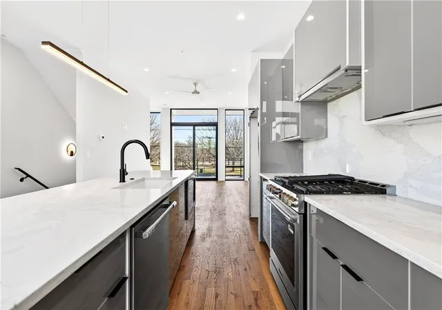5th image of 105 Georgia Ave Se #10, Atlanta, GA 30312 | MLS# 7666906