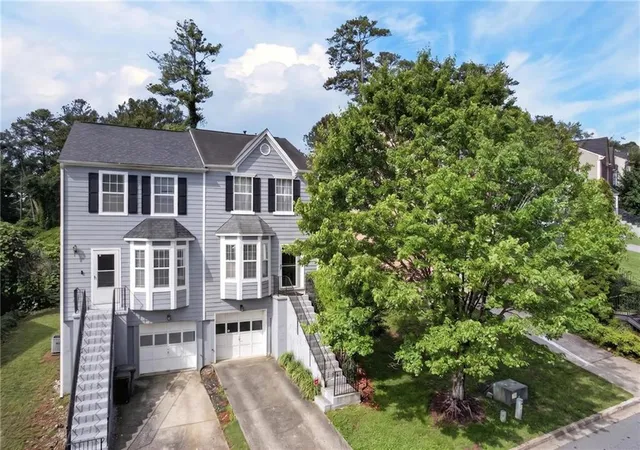 Homes for sale in Marietta, GA | 136 Bridge View Dr, Marietta, GA 30066 | MLS# 7778596