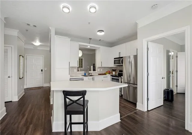 1st image of 400 17th St Nw #2407, Atlanta, GA 30363 | MLS# 7776200