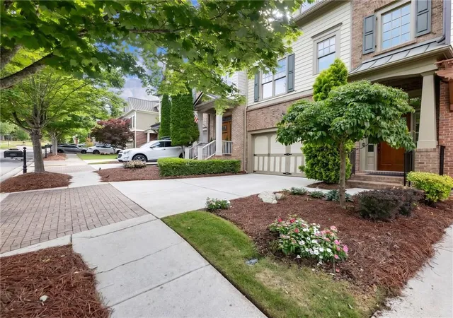 4th image of 6947 Fellowship Ln, Flowery Branch, GA 30542 | MLS# 7791001