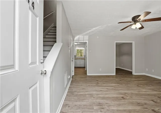 2nd image of 5342 Ridgemere Ct, Stone Mountain, GA 30083 | MLS# 7760153