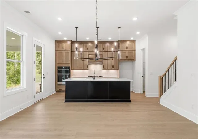 1st image of 1 Bell Dr, Smyrna, GA 30080 | MLS# 7810959