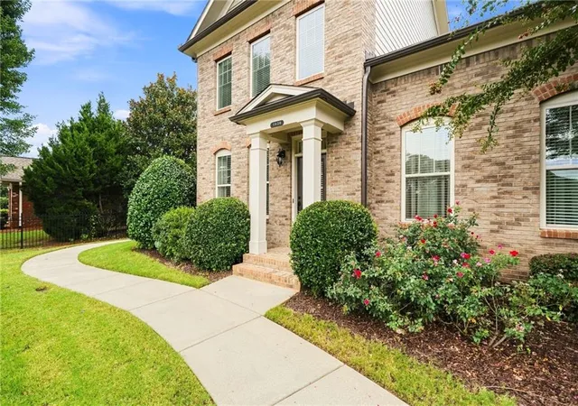 Photo 2 of Townhouse for sale at 7920 Pierpoint Ln, Alpharetta, GA 30005 | MLS# 7828959 | Listing updated on 2026-08-30