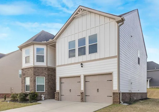 Photo 1 of Single family home for sale at 52 Cowpen Ct, Covington, GA 30014 | MLS# 7748578 | Listing updated on 2026-05-23