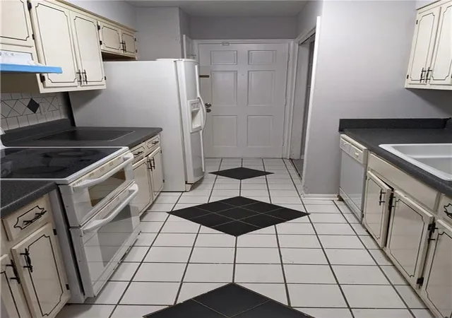 2nd image of 2936 Parc Lorraine, Lithonia, GA 30038
