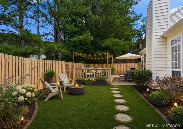 Homes for sale in Woodstock, GA | 213 Colony Center Dr, Woodstock, GA 30188 | MLS# 7777651