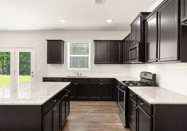 Photo 3 of Single family home for sale at 4836 Golden Finch Ln Sw, Mableton, GA 30126 | MLS# 7810678 | Listing updated on 2026-07-26