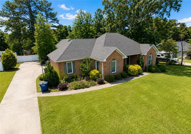 Photo 2 of Sale Pending at 177 Timber Ridge Dr, Macon, GA 31216 | MLS# 7788373 | Listing updated on 2026-10-06