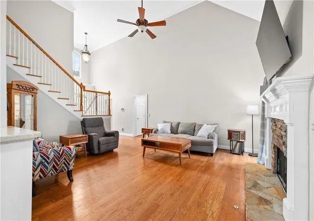 Photo 3 of Single family home for sale at 15 Waterstone Dr, Cartersville, GA 30121 | MLS# 7764043 | Listing updated on 2026-09-18