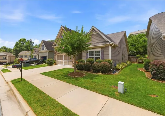 Homes for sale in Canton, GA | 253 Jefferson Ave, Canton, GA 30114 | MLS# 7797203