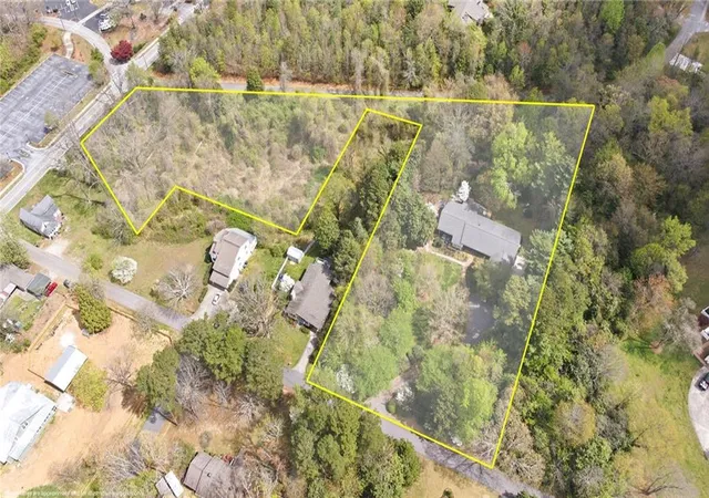 Photo 2 of Sale Pending at 00 Wyly/cherry St, Cornelia, GA 30531 | MLS# 7749355 | Listing updated on 2026-09-30