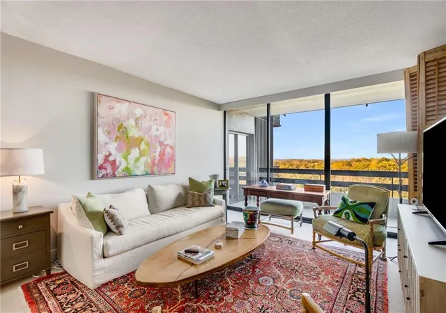 1st image of 2660 Peachtree Rd Nw #14B, Atlanta, GA 30305 | MLS# 7737130