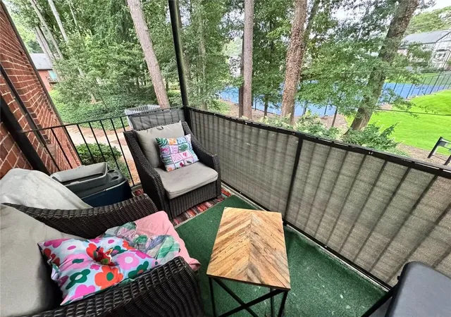 3rd image of 6851 Roswell Rd Ne #H-31, Sandy Springs, GA 30328 | MLS# 7823516