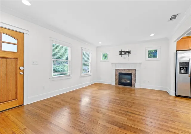 Photo 4 of Sale Pending at 266 Norwood Ave Ne, Atlanta, GA 30317 | MLS# 7828717 | Listing updated on 2026-09-05
