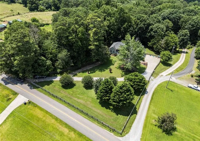 52nd image of 979 Bishop Rd, Ball Ground, GA 30107 | MLS# 7798152
