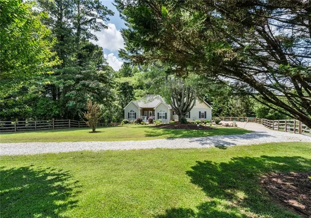 5th image of 979 Bishop Rd, Ball Ground, GA 30107 | MLS# 7798152