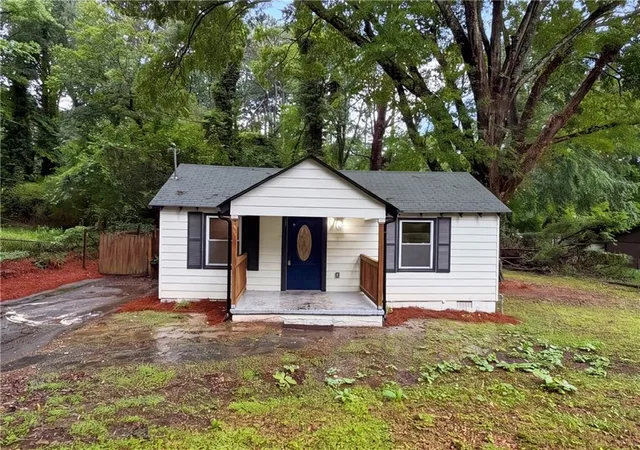 1st image of 710 Milton St, Scottdale, GA 30079 | MLS# 7778068