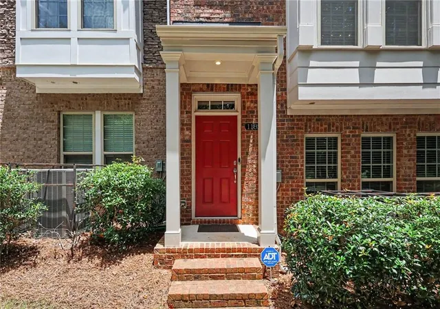 2nd image of 1182 Warner Park Ct, Decatur, GA 30033 | MLS# 7801136