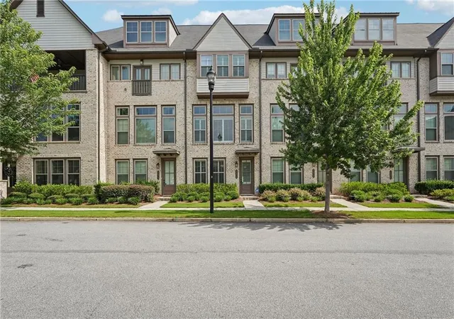 1st image of 2474 Figaro Dr, Atlanta, GA 30339 | MLS# 7801046
