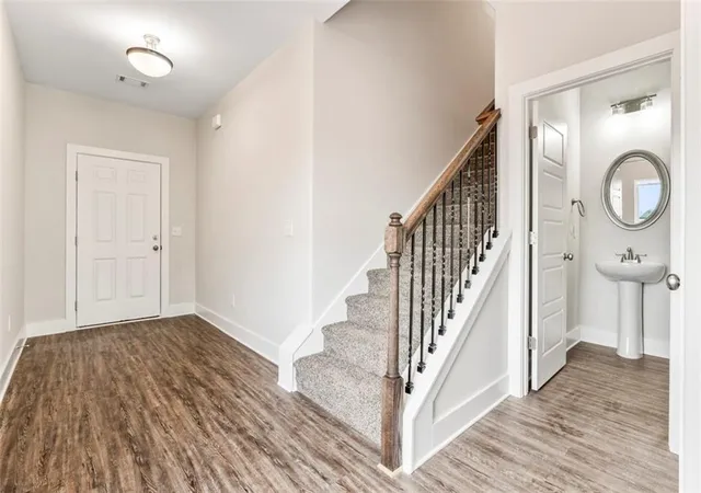 4th image of 11201 Cornerstone Wy, Hampton, GA 30228 | MLS# 7737060