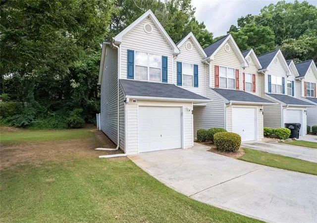 2nd image of 6995 Gallant Cir Se #6, Mableton, GA 30126 | MLS# 7793812